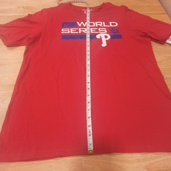 Philadelphia Phillies t-shirt - Picture 7 of 10